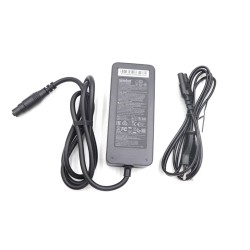 Shvydkyi zaryadnyi prystrii sumisnyi z Navee GT3 MAX chy podibnymy modeliamy dlya samokata Navee - 2  