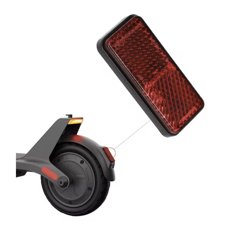 Réflecteur de garde-boue arrière pour trottinette Xiaomi 4 Lite 2nd Gen  - 1 Compatibilité: pour garde-boue arrière de trottinet
