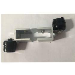 Takavaroitusvalosarja.  - 11 Takavaroitusvalosarja.
Asenna ylimääräinen takavaroitusvalosarja
Takasivuvalosarja. Tämän varoituss