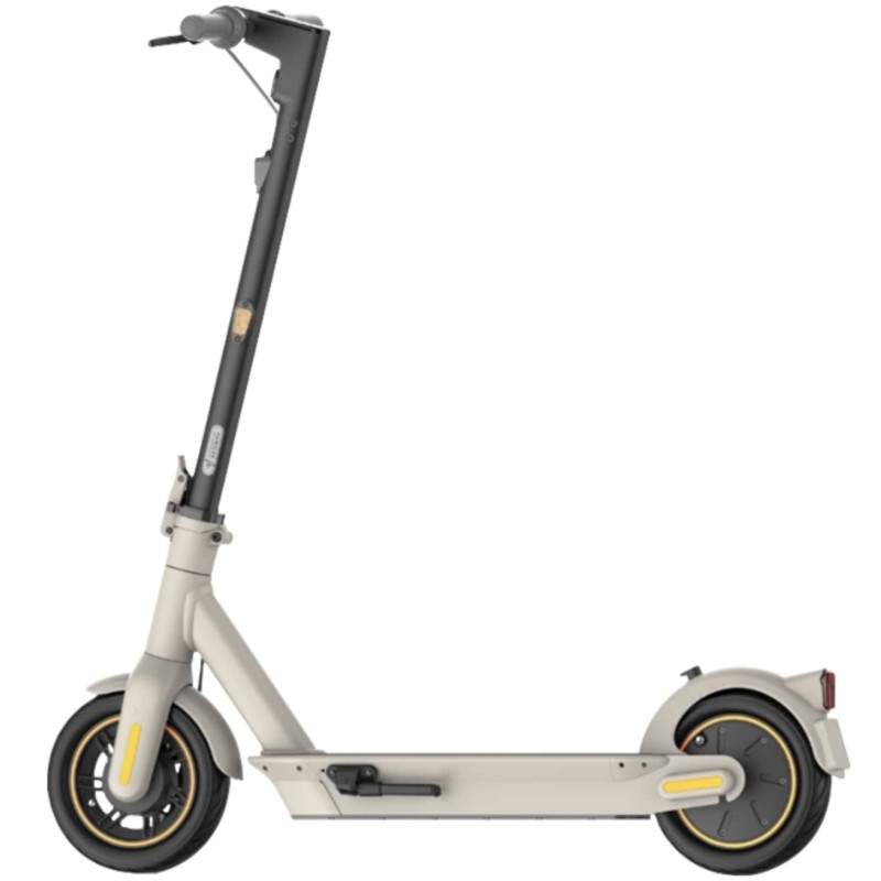 Ninebot KickScooter MAX G30LE II designet av Segway - 40 km autonomi. Segway - Ninebot - 6 - Mer robust chassis, bredere. - 10" 